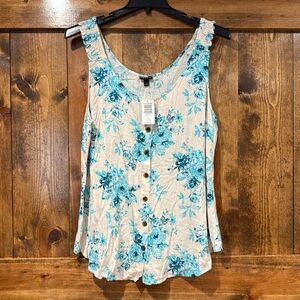 Torrid Tank with Blue Floral Button Up Front Size 1 / 1X‎ NWT